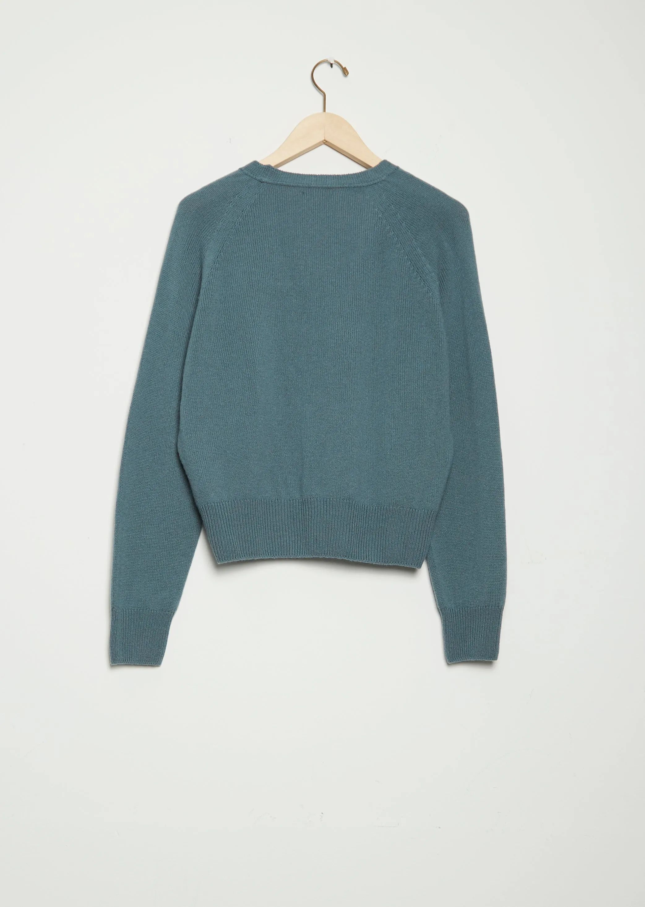 Cashmere Cropped V Neck — Marine