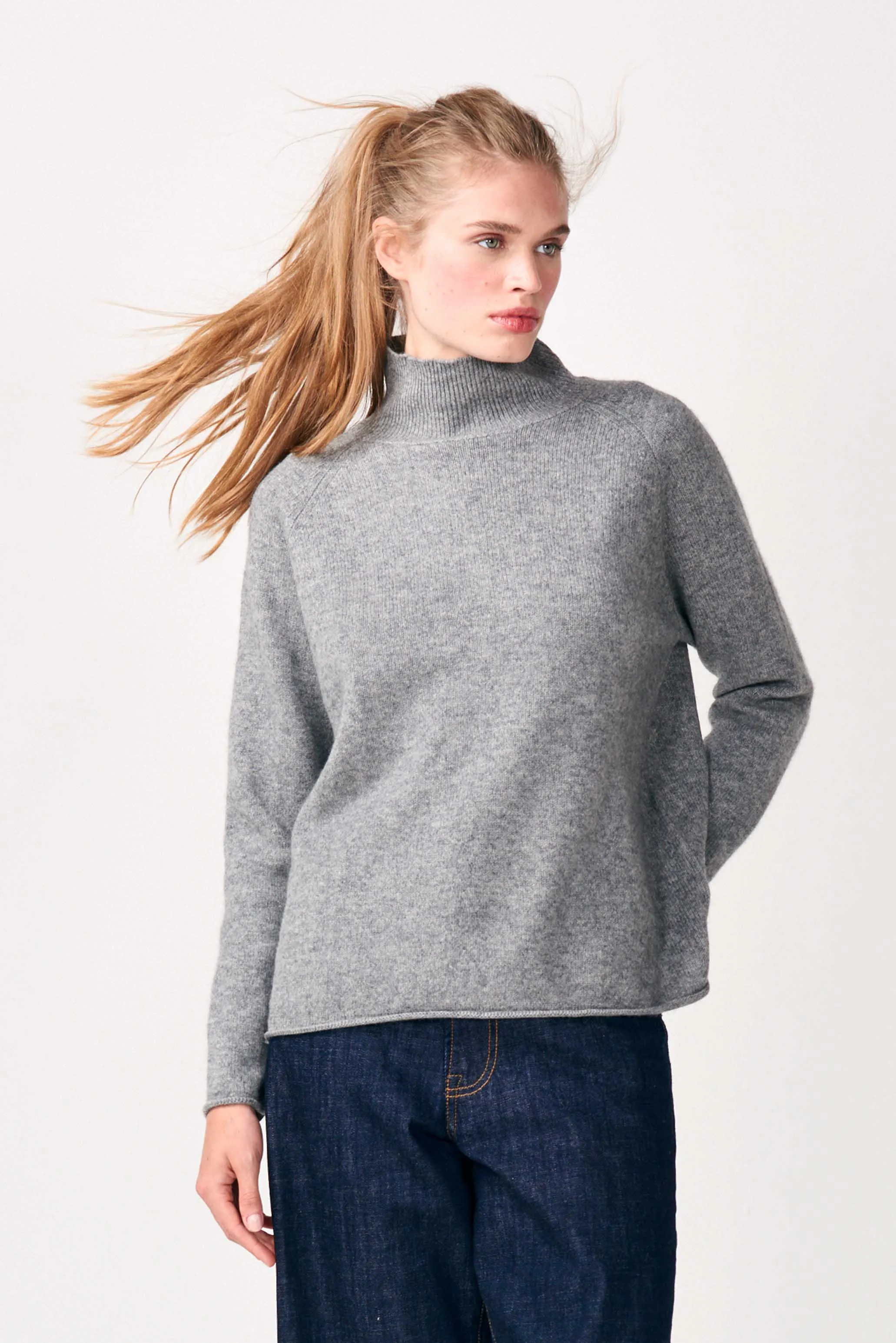 Cashmere Winter Sweat in Mid Grey