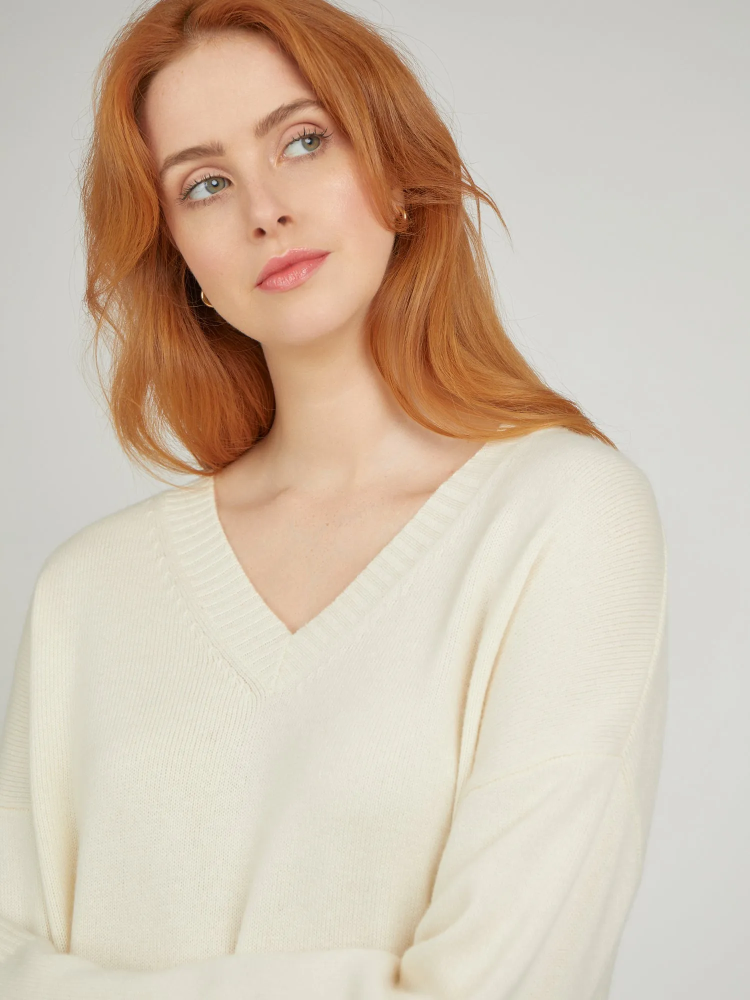 Core Relaxed V Neck Wool/Cashmere Jumper