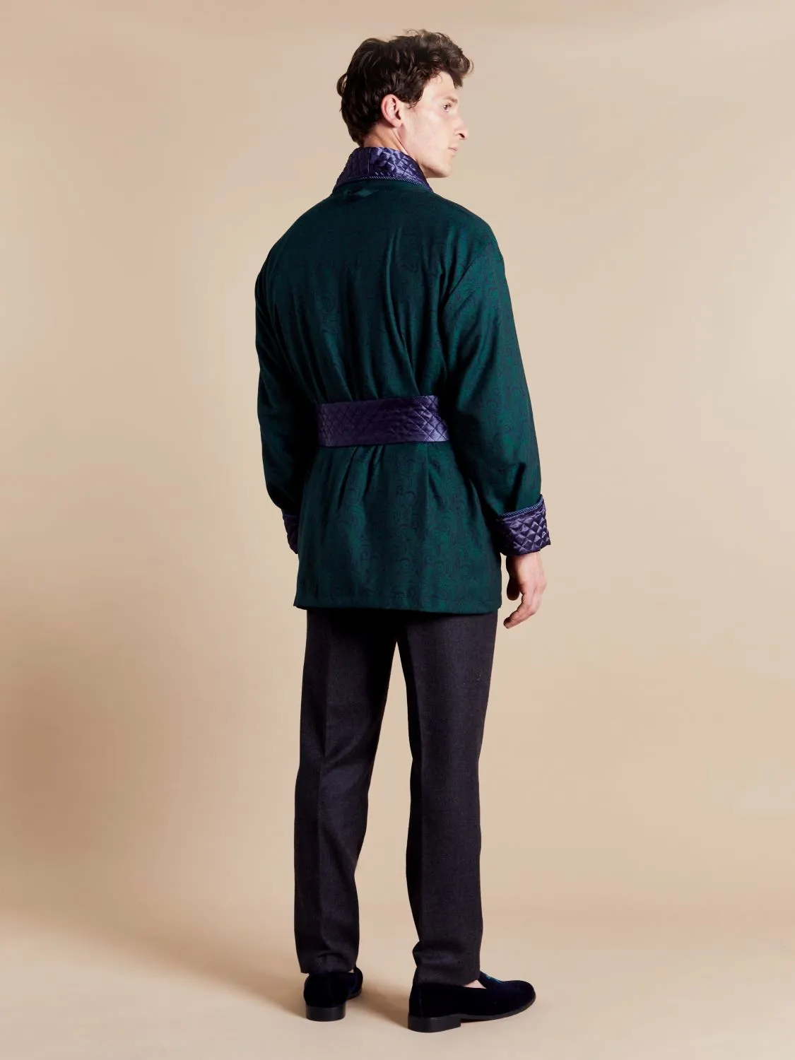 Russborough Short Velvet Smoking Jacket in Green